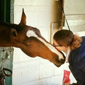 Meet your Posher, Julia